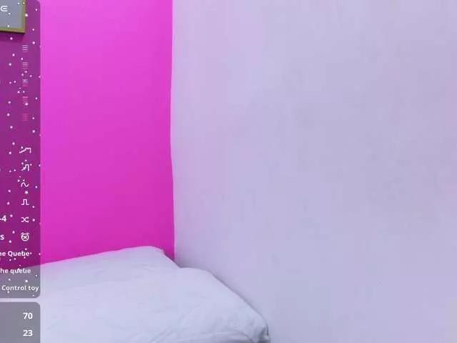 slutlittlegir on BongaCams