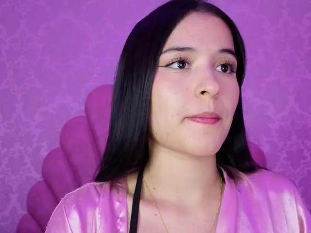 SophieeJacobs on BongaCams