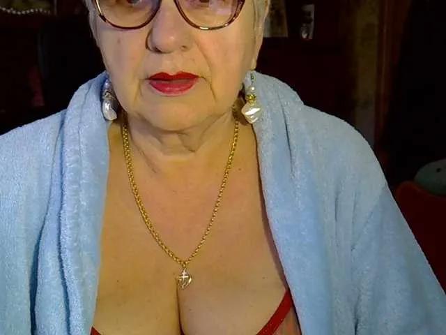 SweetCherry00 on BongaCams