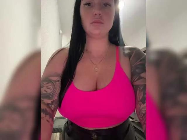 TokionaJoe on BongaCams