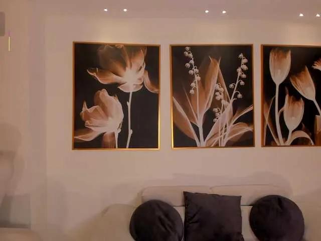 ToriCross on BongaCams