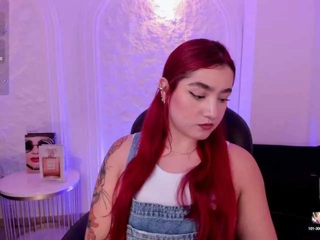 ViolettCastel on BongaCams