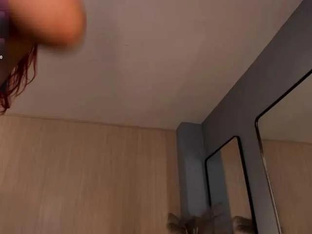 ViolettCastel on BongaCams