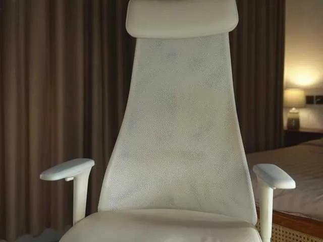 vivian-cb on BongaCams