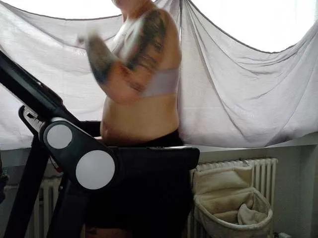 Wetgerman2 on BongaCams