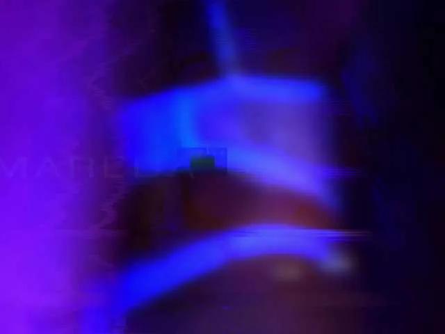 your-red-wine on BongaCams