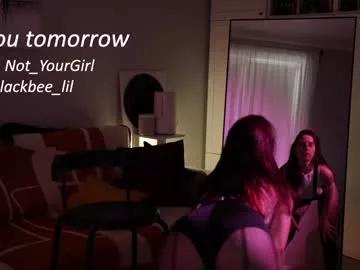 _blackbee_ on Chaturbate