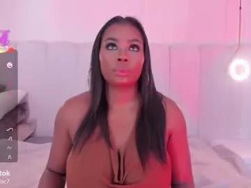 _huge_boobs_ebony on Chaturbate