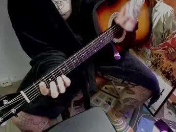 _layne on Chaturbate