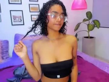 alice_simmons — GOAL: Blowjob [20 tokens remaining] Hello, what fantasy would you like to fulfill today?  #latina #daddy #natural #lovense #bigboobs