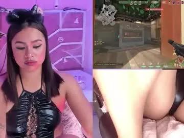 aliceroys on Chaturbate