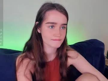 alivialovely on Chaturbate