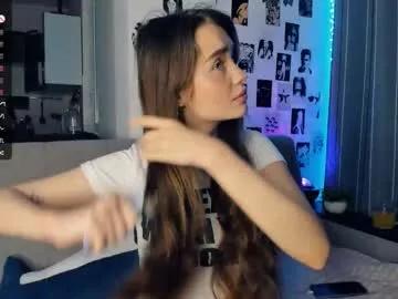 alivialovely on Chaturbate