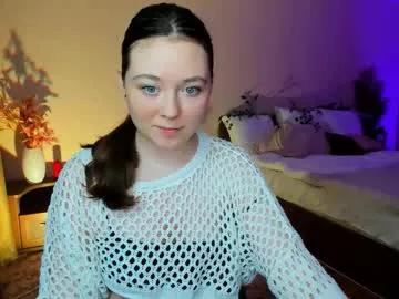 alluringeyess on Chaturbate