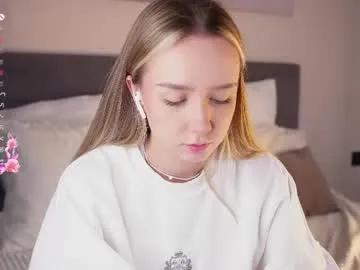 alodiaacomb on Chaturbate