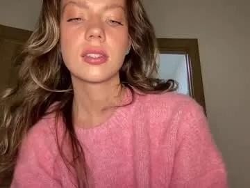 angel_from_sky — naked 10 minutes.... [3330 tokens remaining]