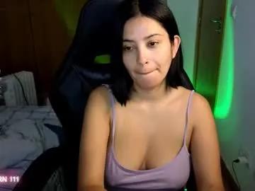annadolll on Chaturbate