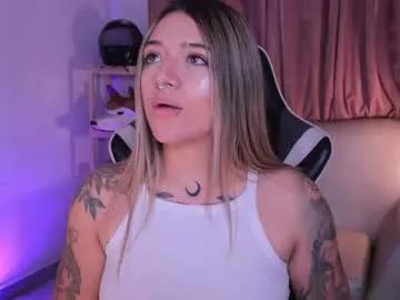 ashleyvalirya on Chaturbate