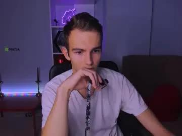 astren_villo on Chaturbate