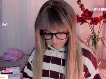 aurora_blaack — GOAL: Lick dildo  [49 tokens remaining] Play with me  #daddysgirl #pvt #hairy #submissive #young