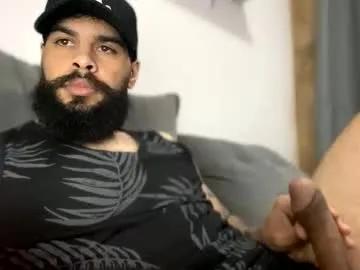 beardmax on Chaturbate
