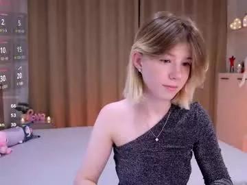 bella_amoury on Chaturbate