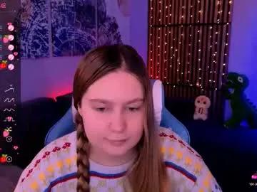 blush_ellie on Chaturbate