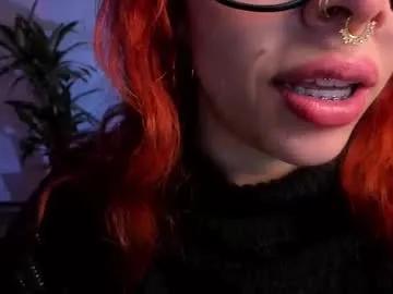 bri_von_dhara_ on Chaturbate