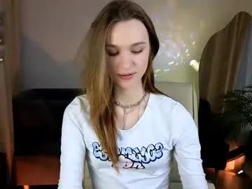 c_moonie_ on Chaturbate