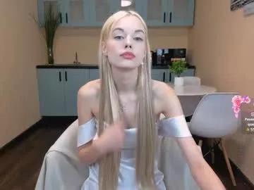callmemargo — rub my pussy || I'm #new #18 #teen with #blonde hair and a little #shy [663 tokens remaining]
