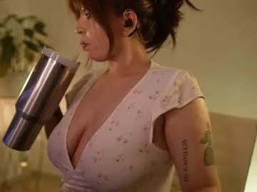 camidoll_10 on Chaturbate