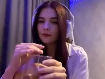 camienevius on Chaturbate