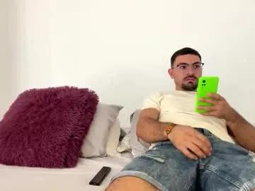 camilor_30 on Chaturbate