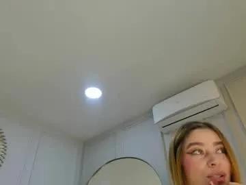 charlottebrownn_ on Chaturbate