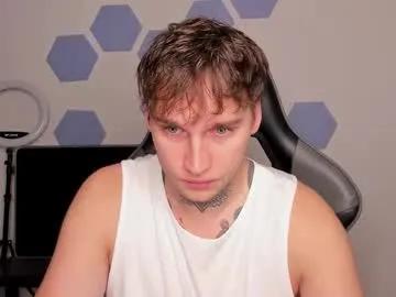 chris_tyson on Chaturbate