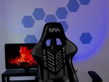 chris_tyson on Chaturbate