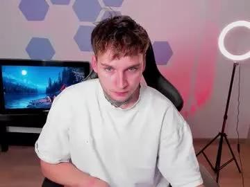 chris_tyson on Chaturbate