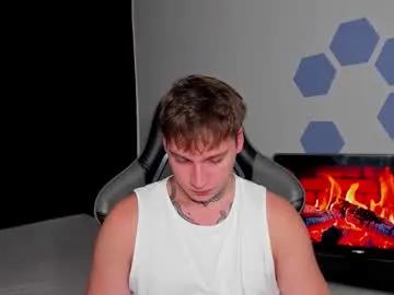 chris_tyson on Chaturbate