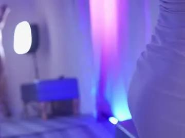 coconutcatin on Chaturbate