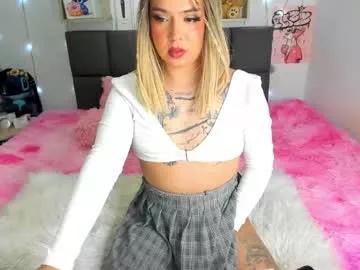 dannia_13 on Chaturbate