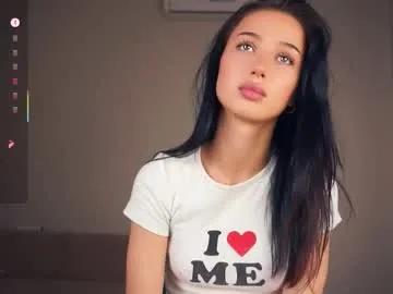 delanakimbral — Take off top and tease with bra [123 tokens remaining] Hello guys! Im Tessa! #new #feet #18 #skinny #daddy