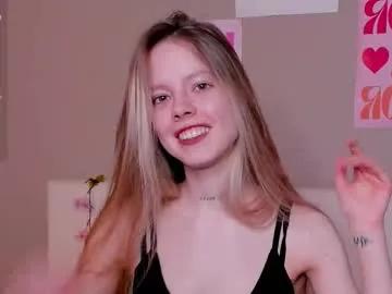 denaebeste — Hi ! I am beginner model here ! Let's just fun GOAL: take off my shorts + Every 25tk MEOW #new #shy #skinny #18 [182 tokens remaining]