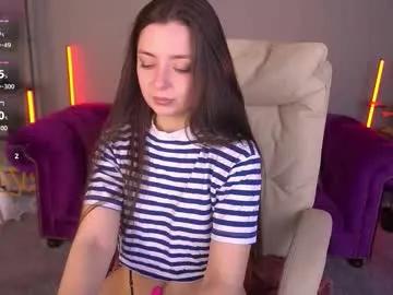 diamondeyeess — to put on a sexy outfit [153 tokens left] #new #shy #cute #ukraine #lovense