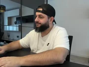 dravenpeak on Chaturbate