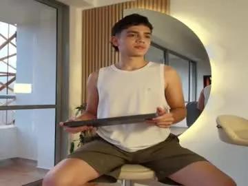 dustin_daimond on Chaturbate