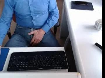 dutchpornking2 on Chaturbate