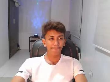 ebony_fuckboy on Chaturbate