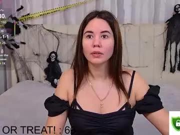 ellaander on Chaturbate