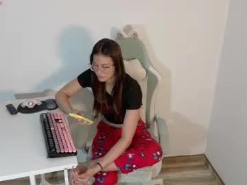 emerald_sparkles on Chaturbate