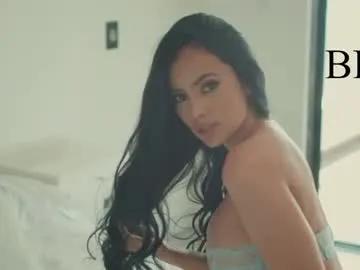 emiilycampbell on Chaturbate